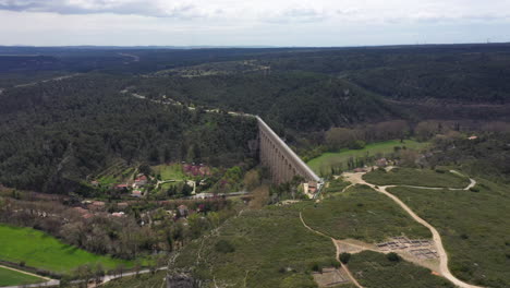 Aerial-back-traveling-over-the-Aqueduct-de-Roquefavour-national-heritage
